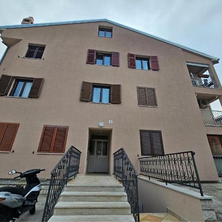 Apartment Gloria Rovinj Bagian luar foto